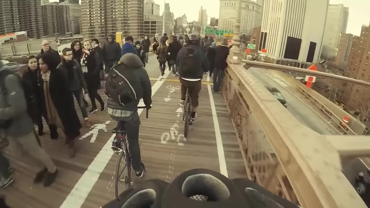 Crazy Biker on Brooklyn Bridge